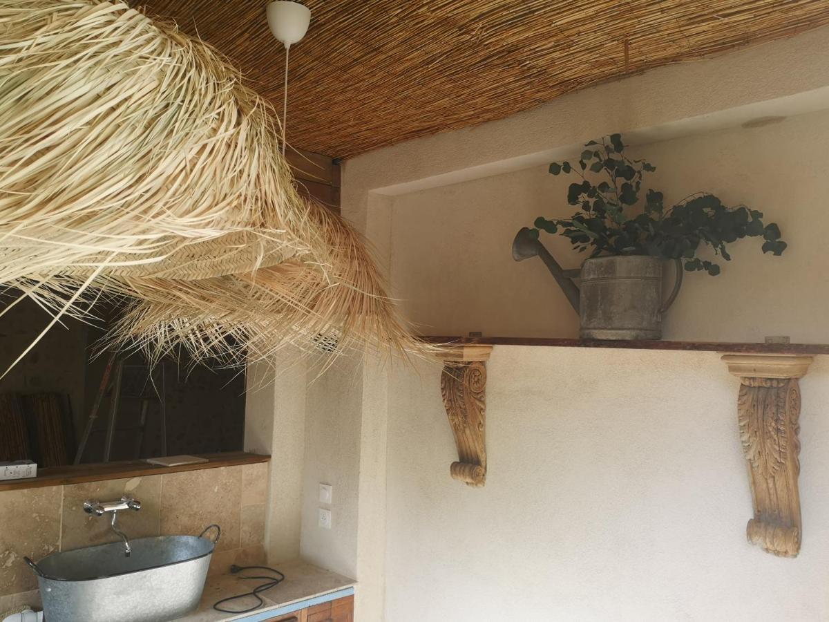 Drome Provencale Maison Familiale Calme Dans Village Valréas Exteriér fotografie