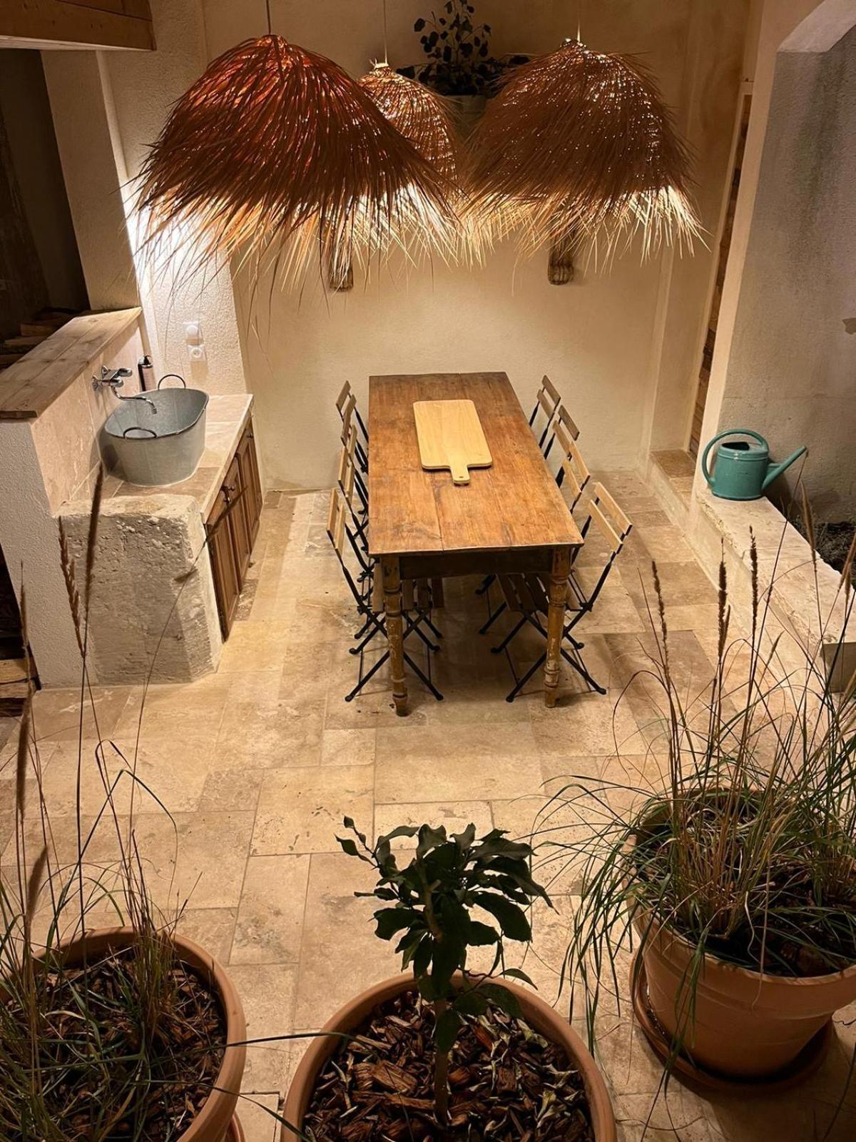 Drome Provencale Maison Familiale Calme Dans Village Valréas Exteriér fotografie
