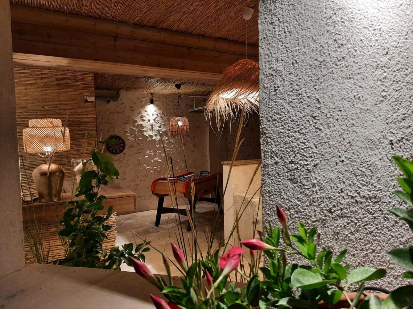 Drome Provencale Maison Familiale Calme Dans Village Valréas Exteriér fotografie